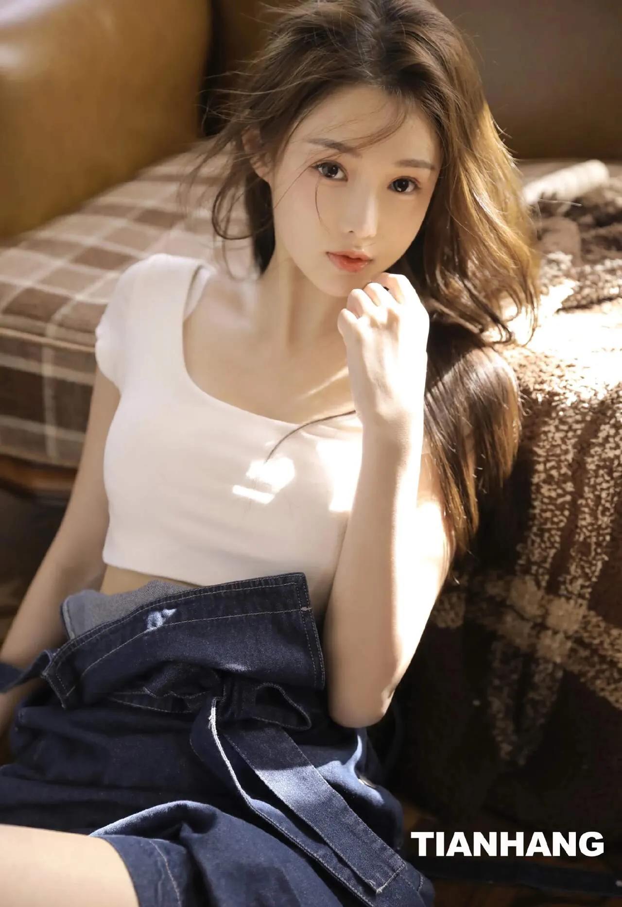 8597d06bf3bf453e8c51b964cd17050d.jpg